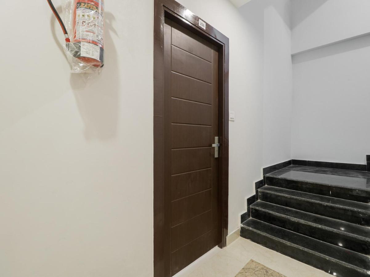 Oyo Townhouse 853 Hotel The Royal Aroma Haridwār Buitenkant foto