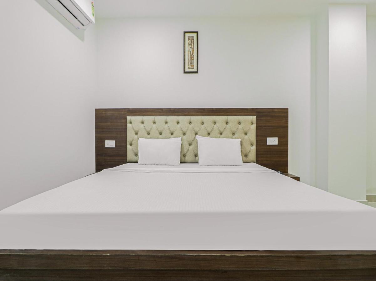 Oyo Townhouse 853 Hotel The Royal Aroma Haridwār Buitenkant foto