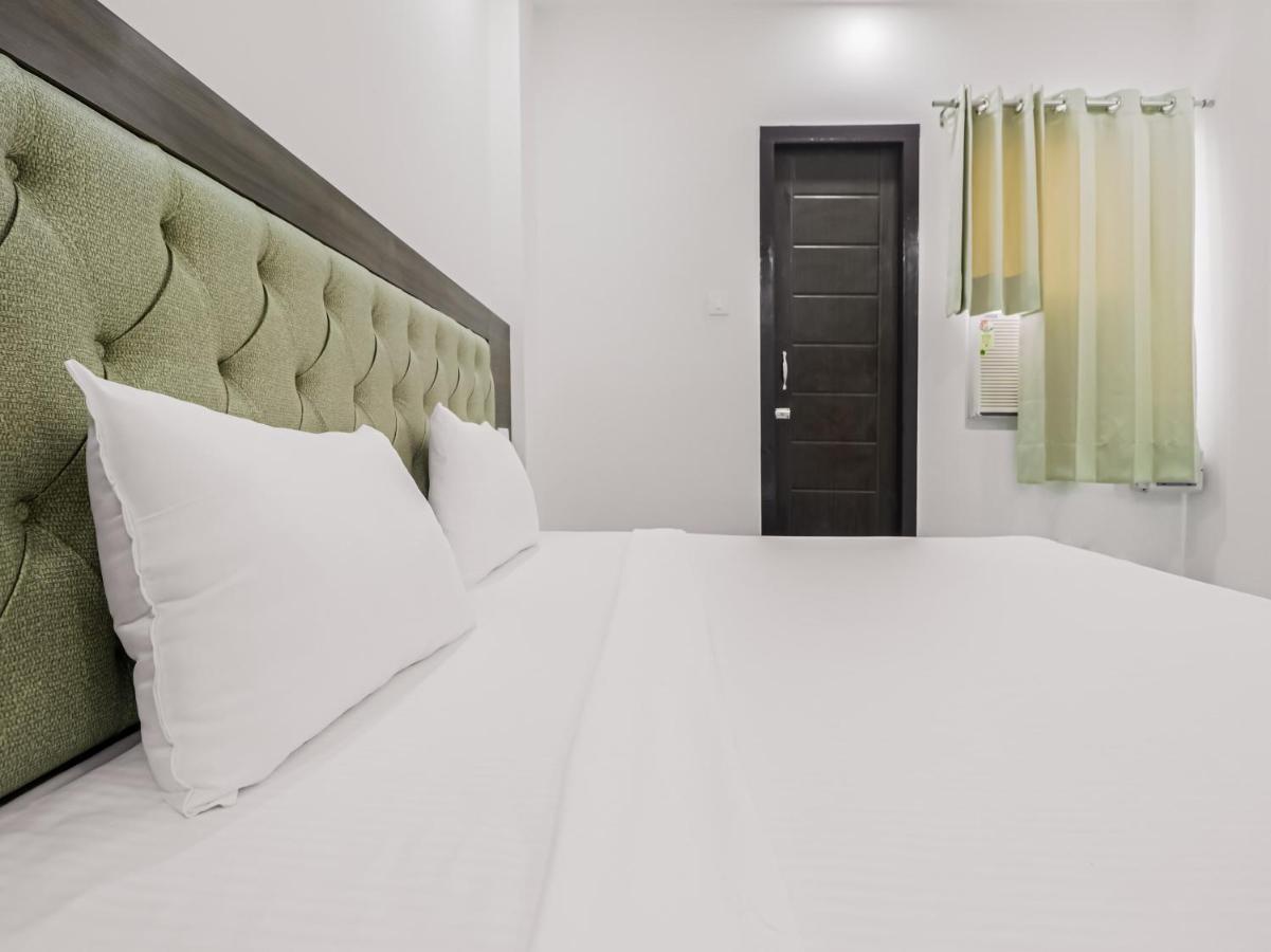 Oyo Townhouse 853 Hotel The Royal Aroma Haridwār Buitenkant foto